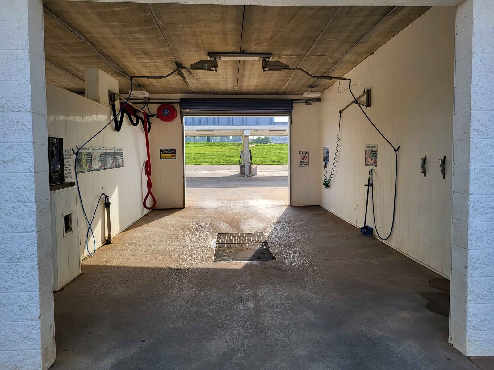 Inside a Kraken self-serve bay